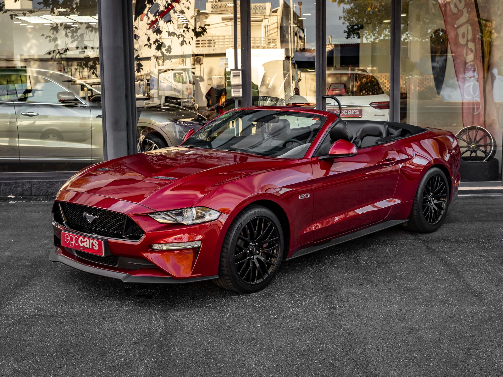 FORD MUSTANG GT CONVERTIBLE - EGOCARS (4)