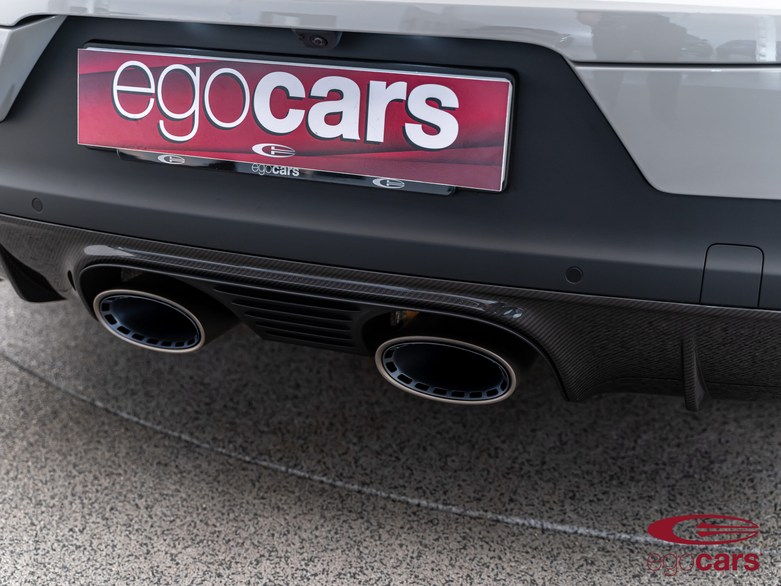 CAYENNE COUPE TURBO E-HYBRID CRAYON GREY 0635 EGOCARS_19