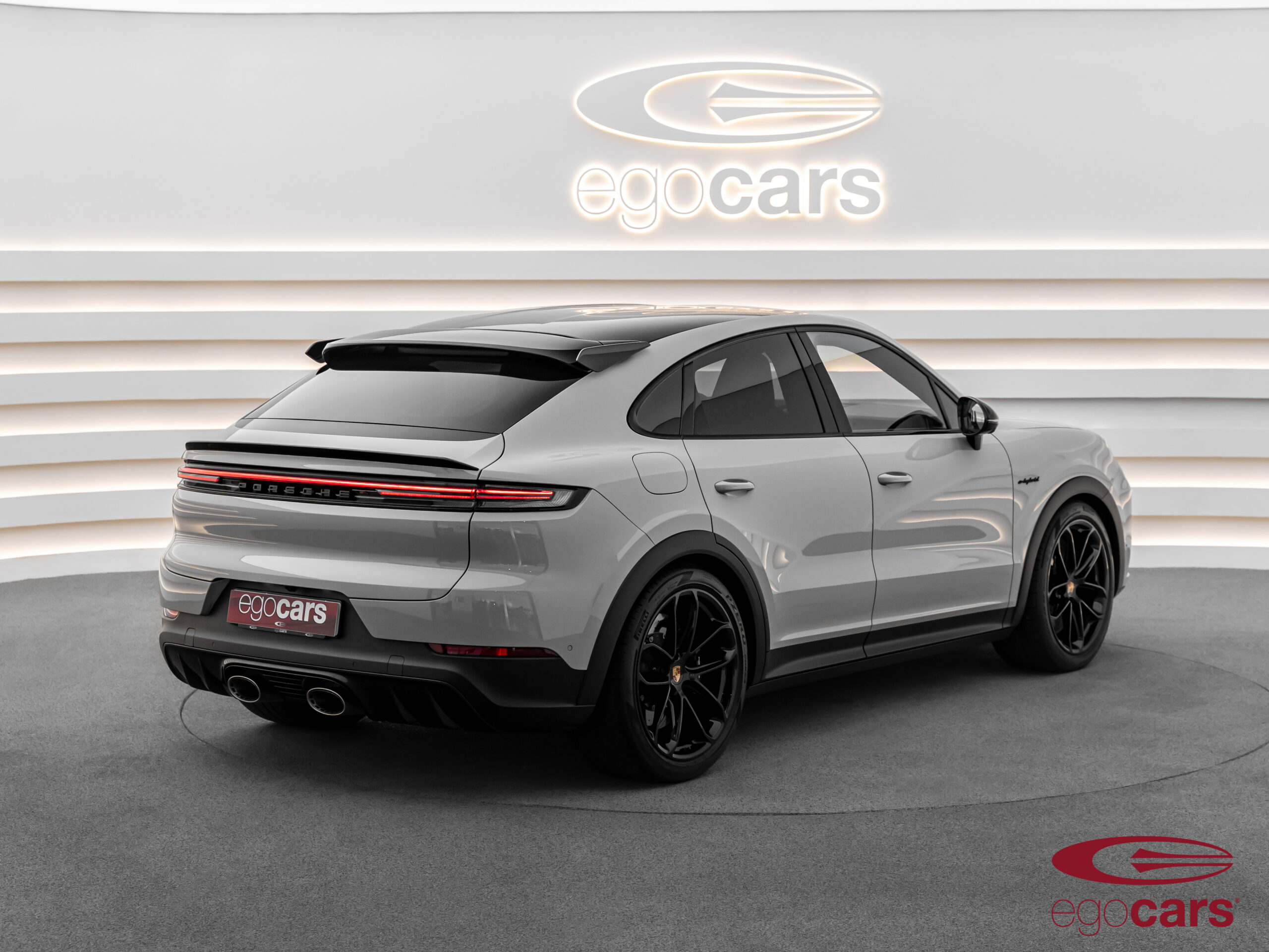 CAYENNE COUPE TURBO E-HYBRID CRAYON GREY 0635 EGOCARS_7
