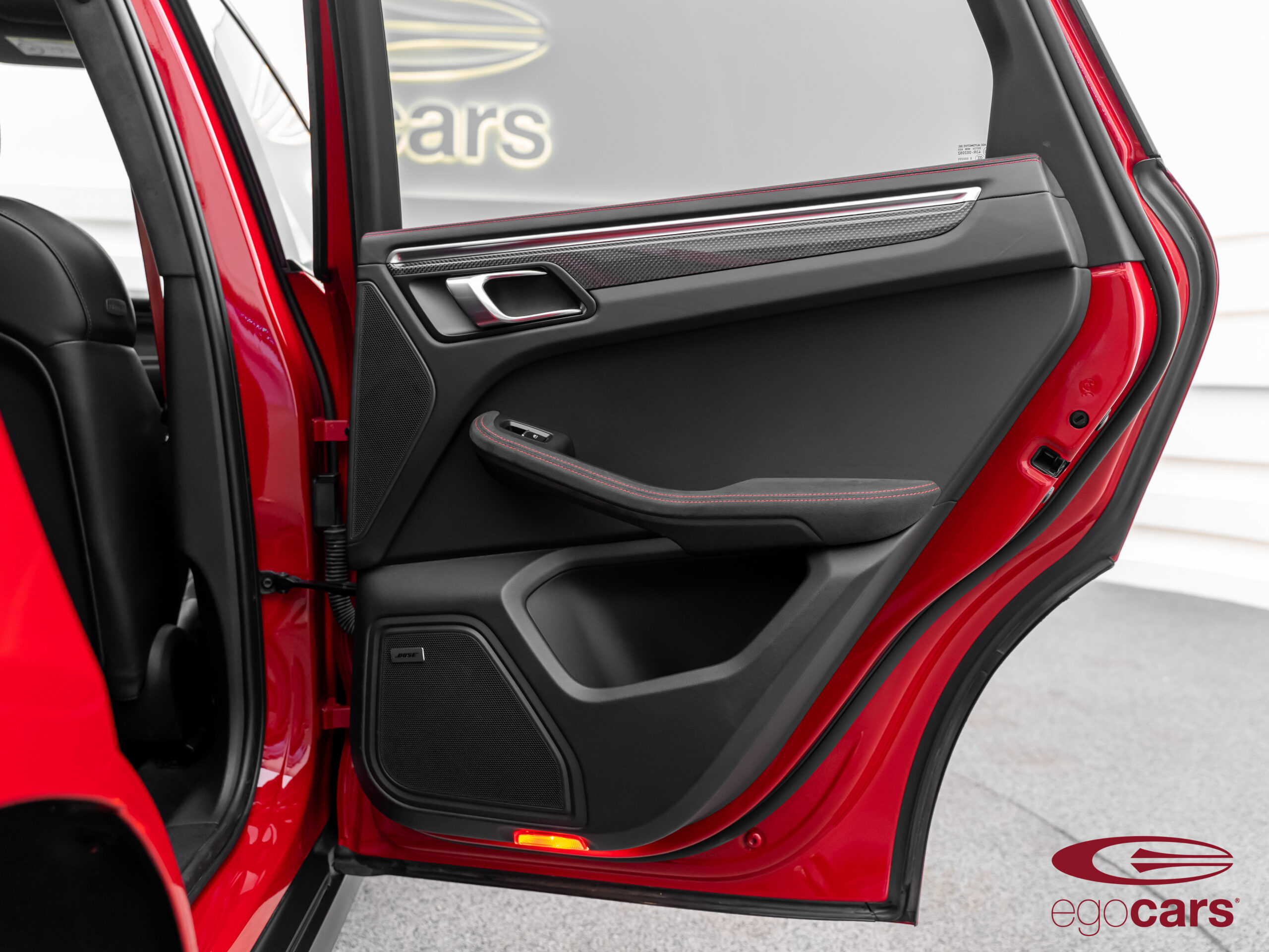 GTS ROJO CARMIN 6226 EGOCARS_17