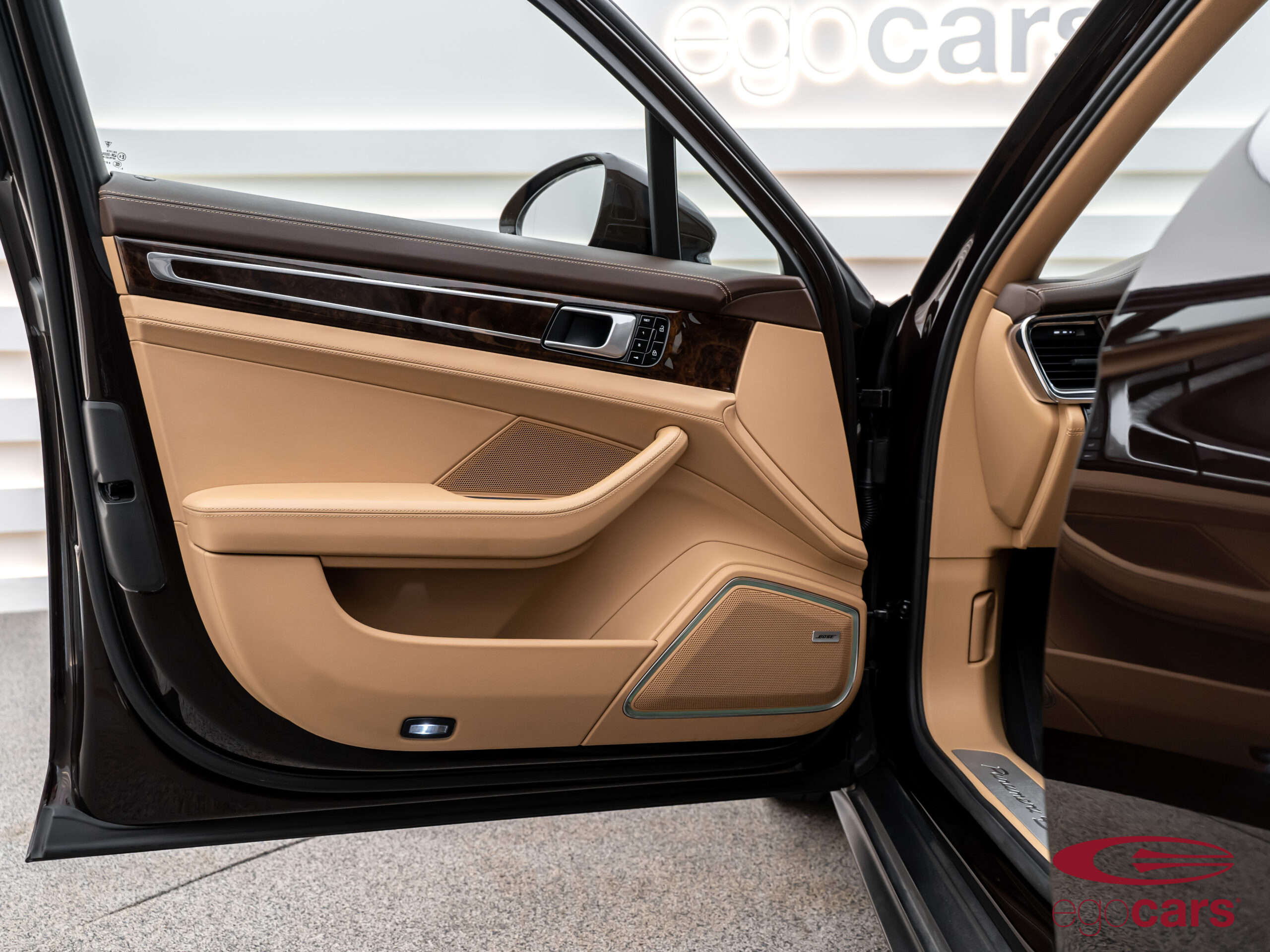 PANAMERA 4S SPORT TURISMO CAOBA METALLIC 0065 EGOCARS_20