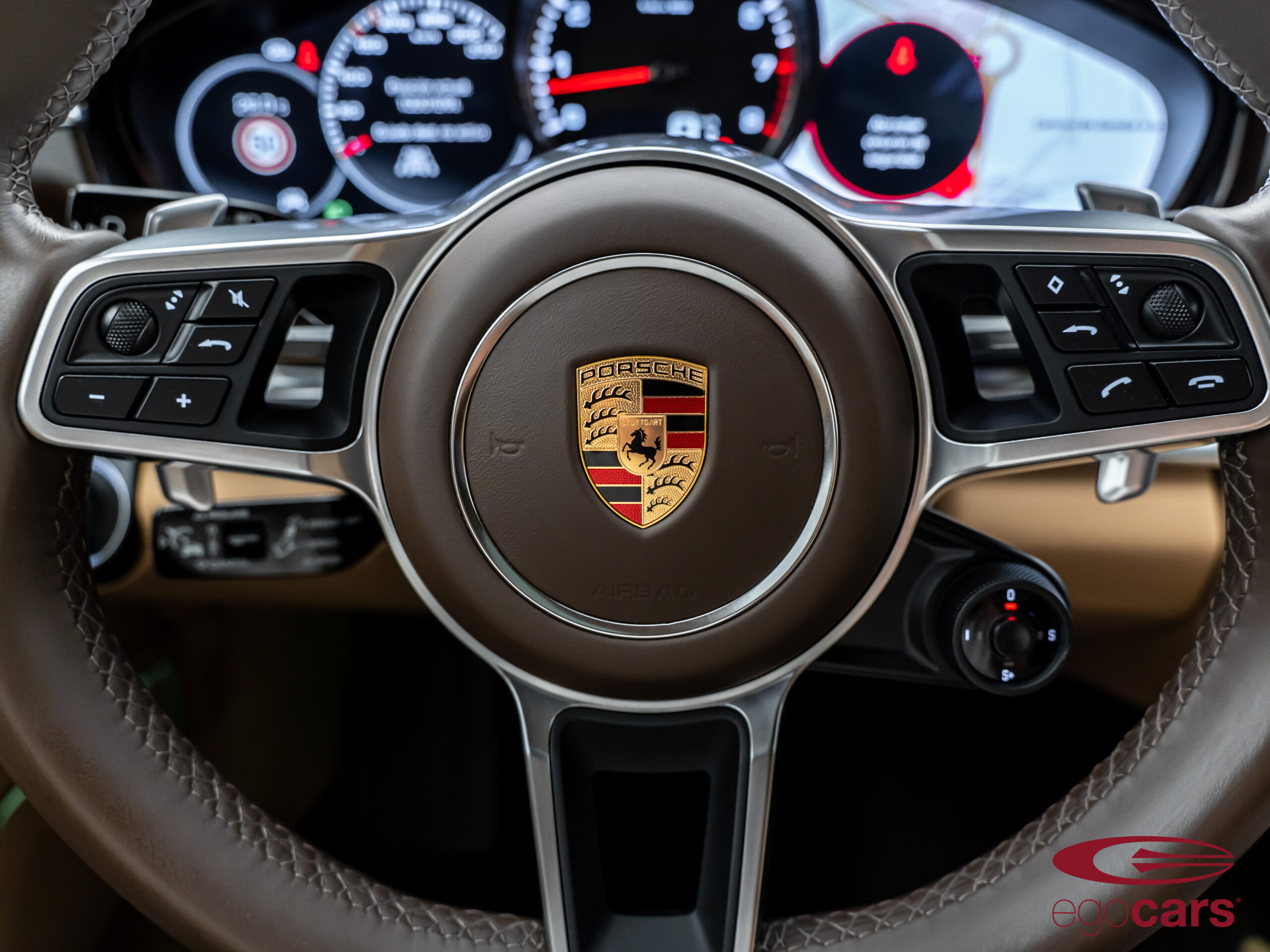 PANAMERA 4S SPORT TURISMO CAOBA METALLIC 0065 EGOCARS_24