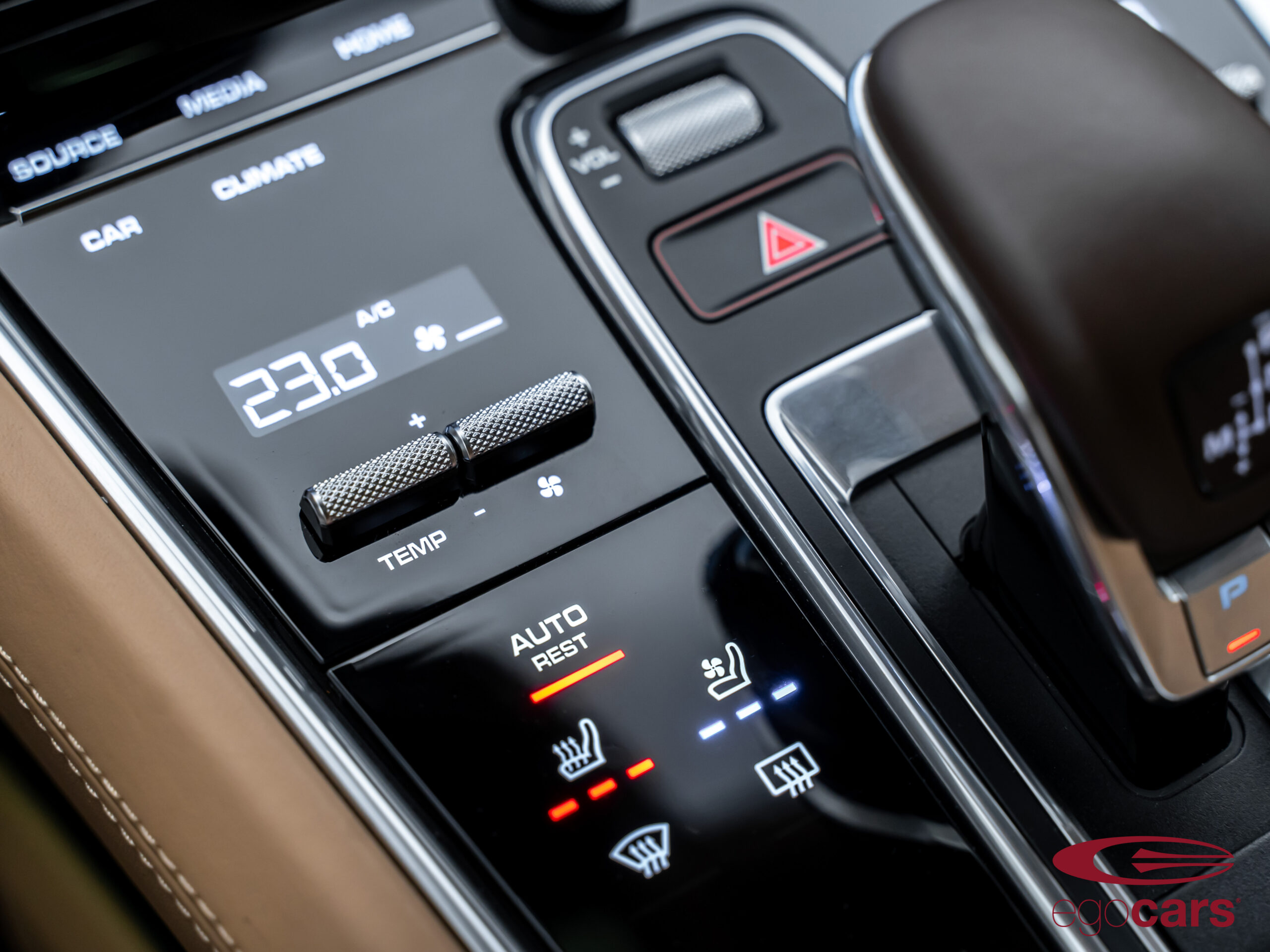 PANAMERA 4S SPORT TURISMO CAOBA METALLIC 0065 EGOCARS_26