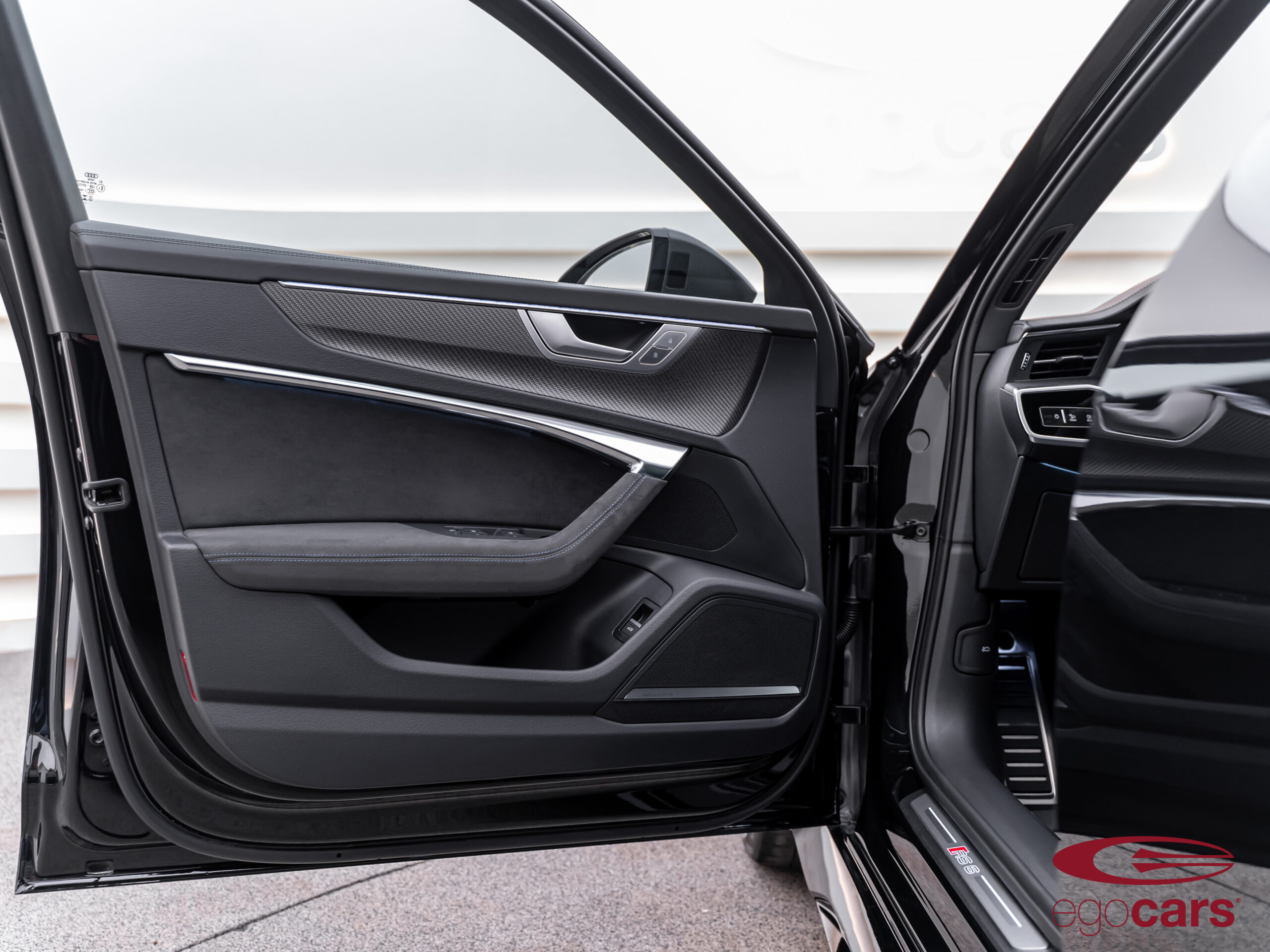 RS6 C8 PERFORMANCE NEGRO MYTHOS 7571 EGOCARS_19